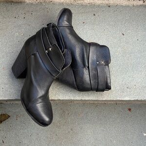 rag & bone Leather Black 3 1/2 “ Heeled Boots Moto Excellent Condition Worn 1x 6